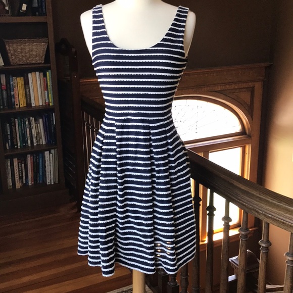 Forever 21 dress - Picture 1 of 6